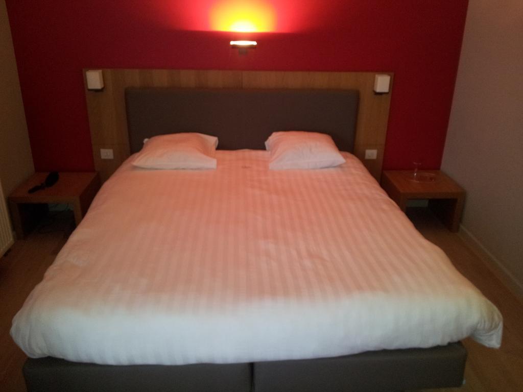 Hotel De Zalm Herentals Esterno foto