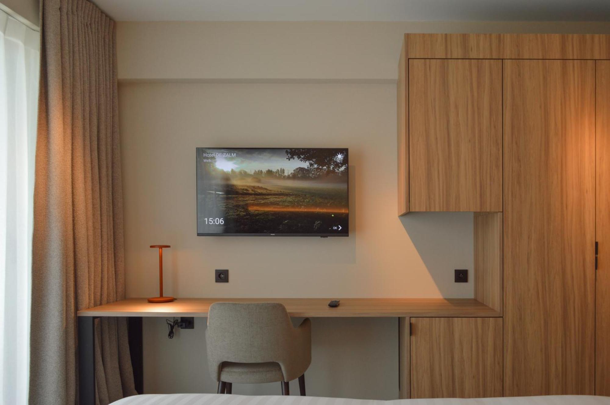 Hotel De Zalm Herentals Esterno foto